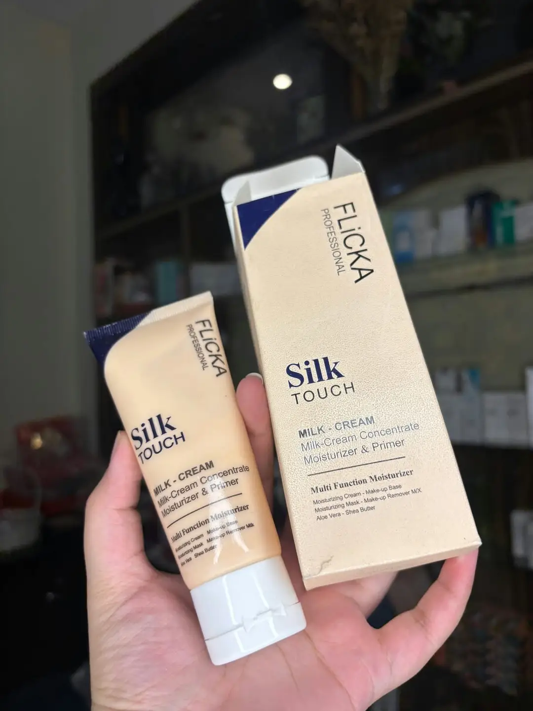 FLICKA Silk Touch Milk Cream – Moisturizer & Makeup Primer